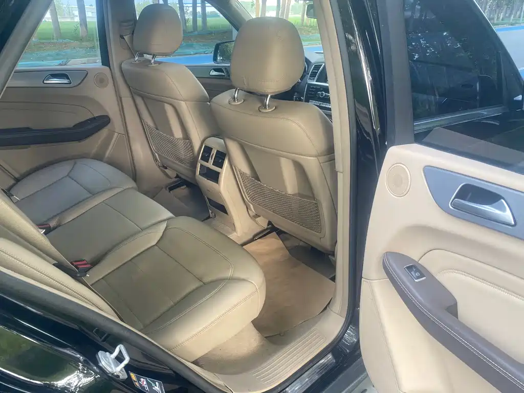 Mercedes-Benz M-Class 2015 — фото 14