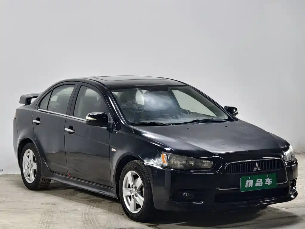 Mitsubishi Lancer EX 2011 — фото 3