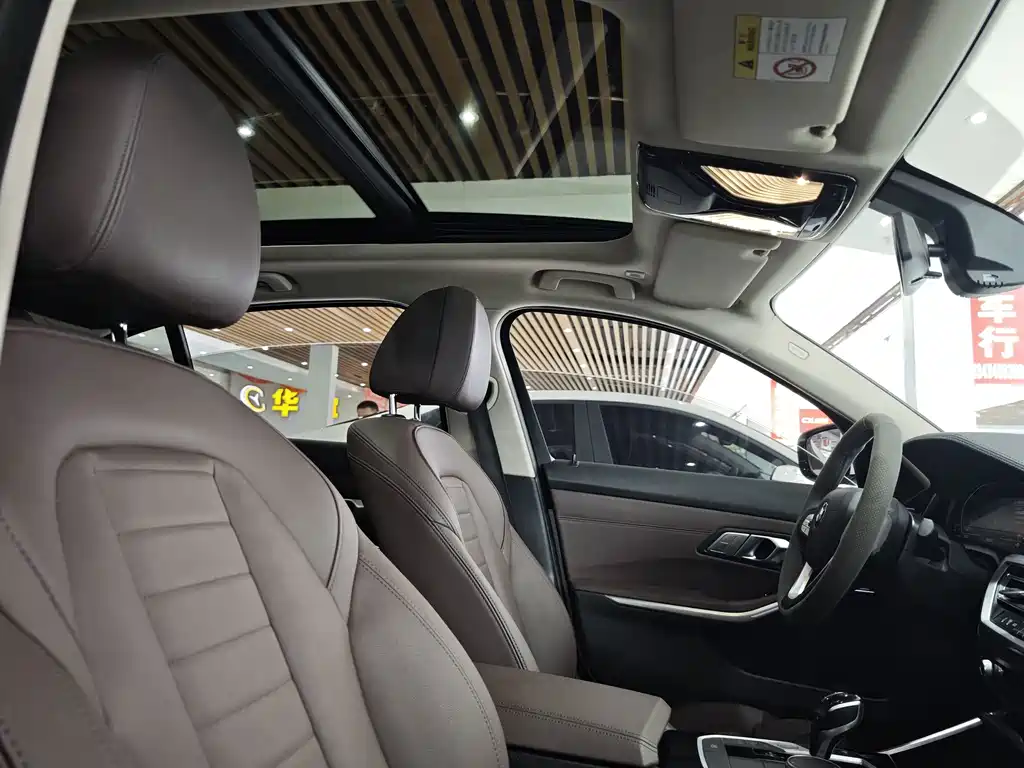 BMW 3 Series 2020 — фото 8