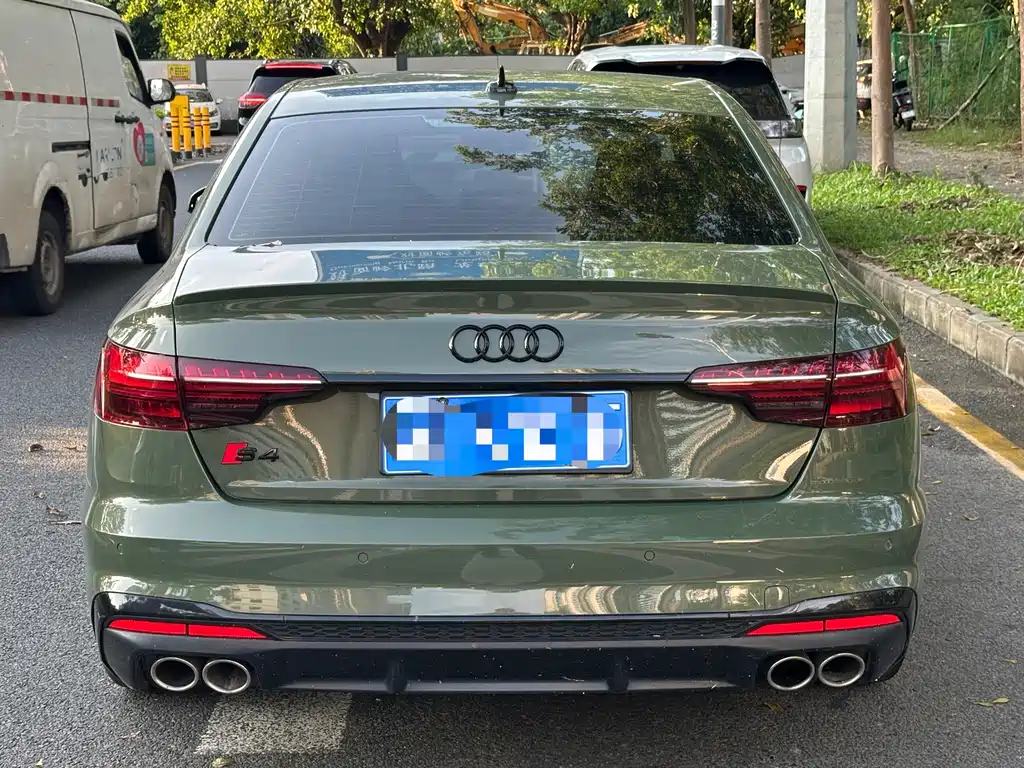 Audi S4 2025 — фото 11