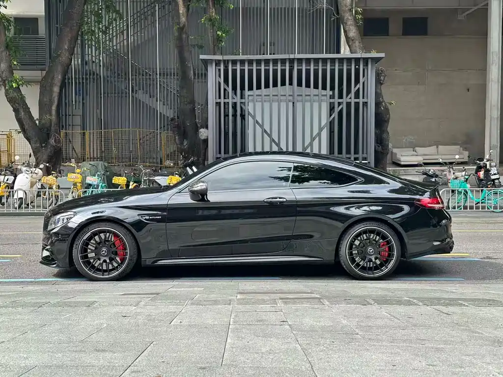 Mercedes-Benz C-Class AMG 2019 — фото 3