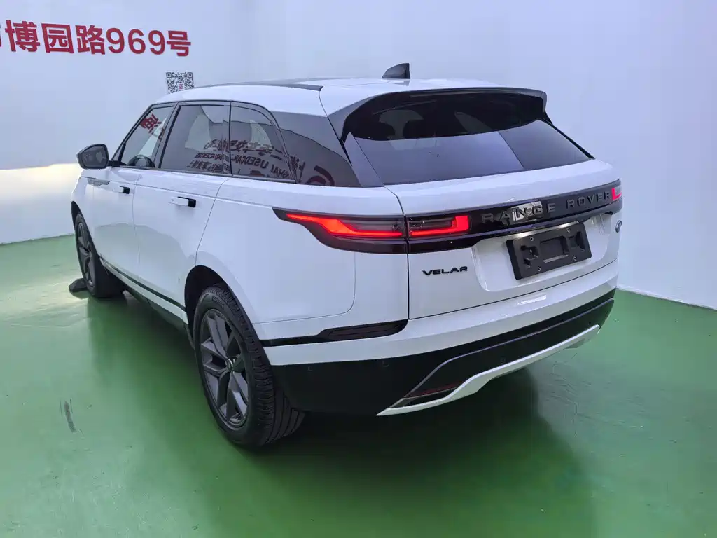 Land Rover Velar 2025 — фото 6