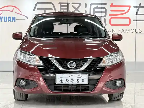 Nissan Tiida 2019