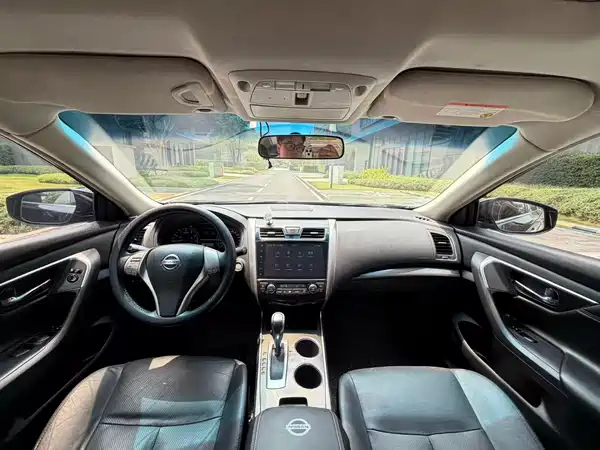 Nissan Teana 2013
