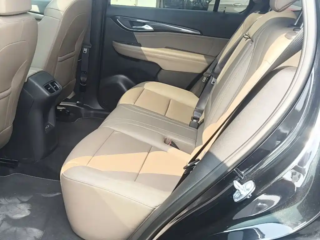 Buick Envision Plus 2022 — фото 17