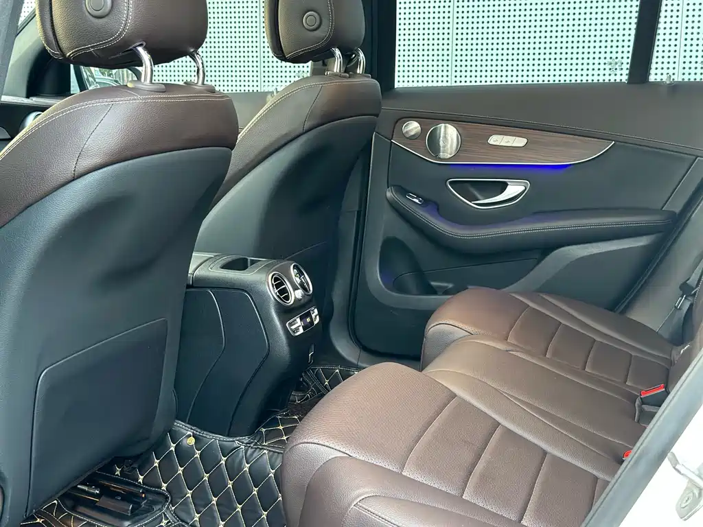 Mercedes-Benz GLC 2021 — фото 10