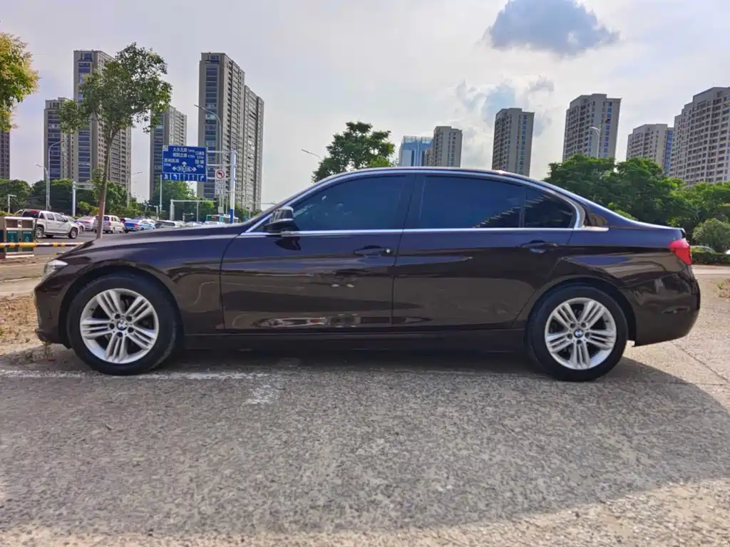 BMW 3 Series 2016