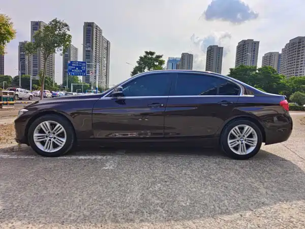 BMW 3 Series 2016