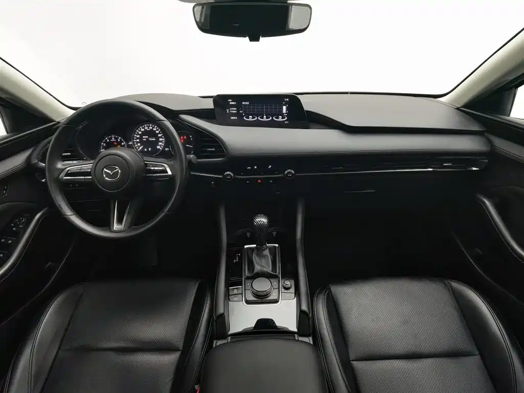 Mazda 3 Axela 2023