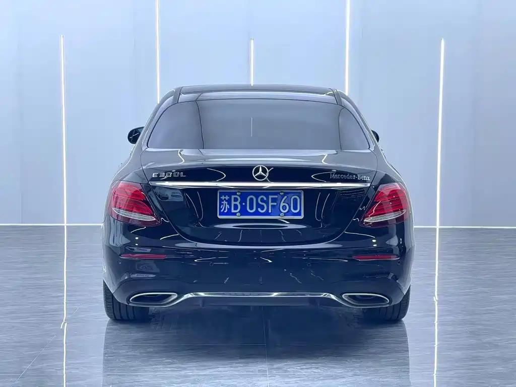 Mercedes-Benz E-Class 2020 — фото 14