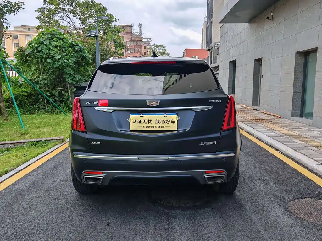 Cadillac XT5 2020 — фото 4