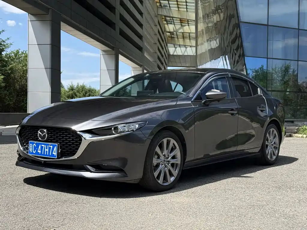 Mazda 3 Axela 2023