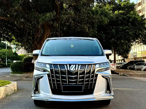 Toyota Alphard 2016