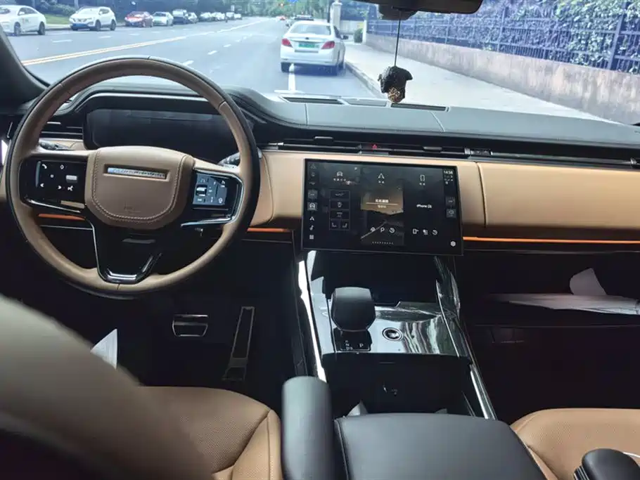 Land Rover Sport 2024 — фото 13