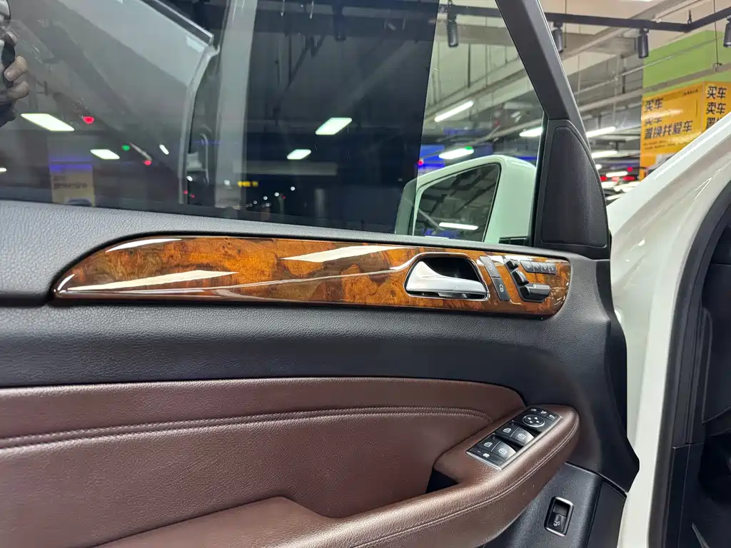 Mercedes-Benz M-Class 2013 — фото 30