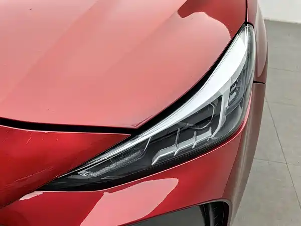 MG MG5 2022