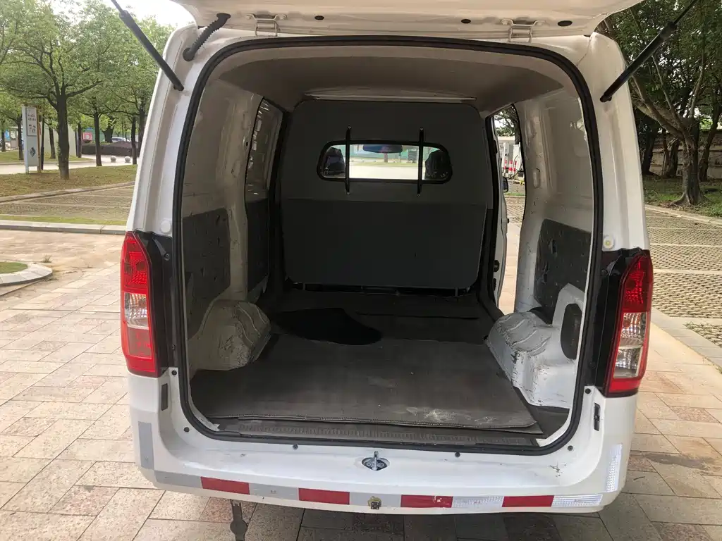 Wuling Rongguang V 2019 — фото 13