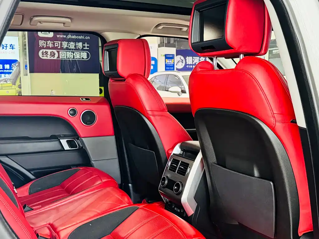 Land Rover Range Rover Sport 2019 — фото 8