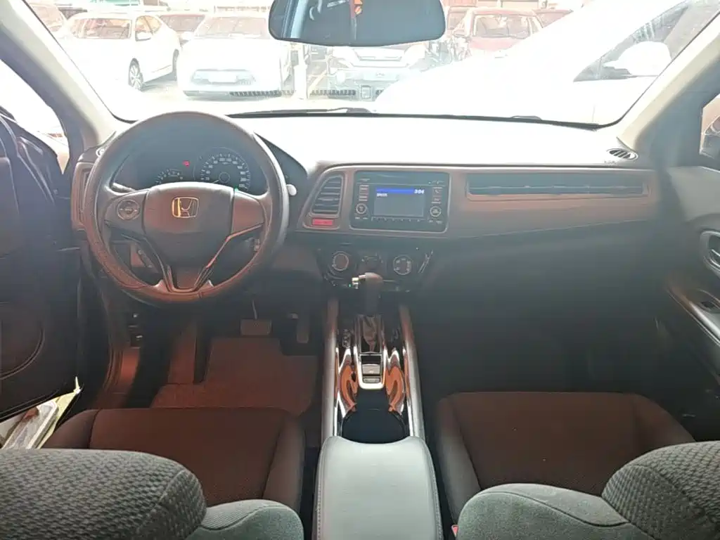 Honda Vezel 2016 — фото 10