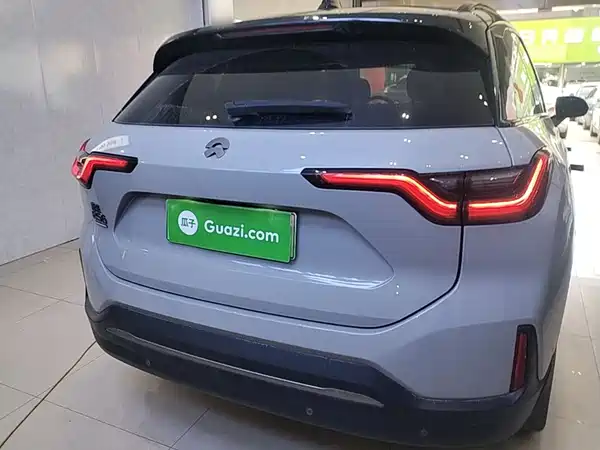 NIO ES6 2021