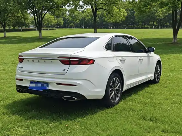 Geely Xingrui 2021