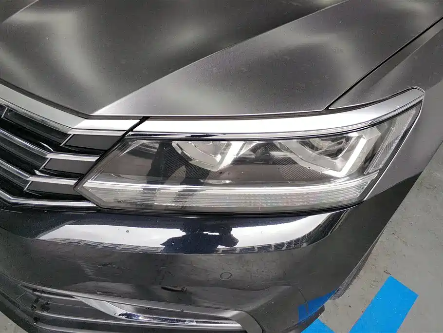 Volkswagen Passat 2017 — фото 5