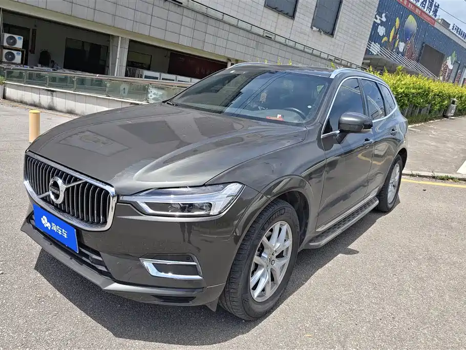 Volvo XC60 2020 — фото 1