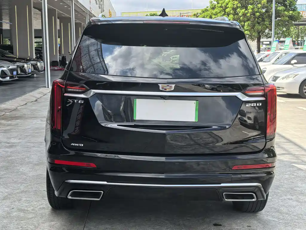 Cadillac XT6 2020 — фото 9