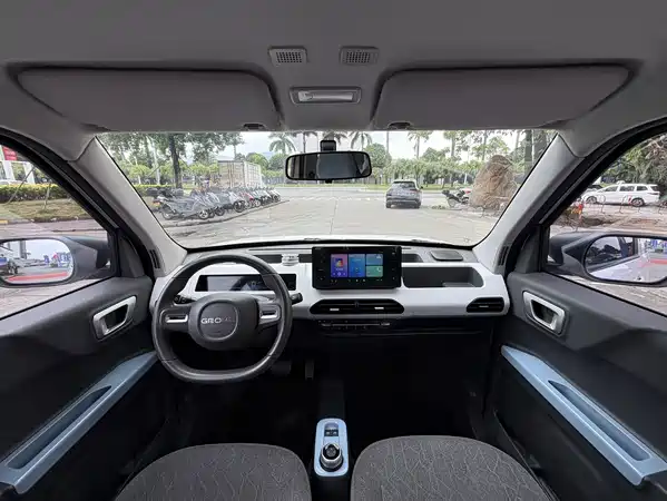 Geely Galaxy Panda 2023