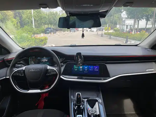 Dongfeng Yixuan MAX 2022