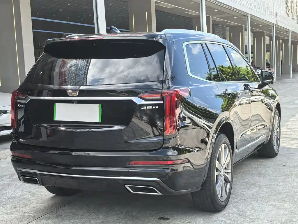 Cadillac XT6 2020 — фото 11