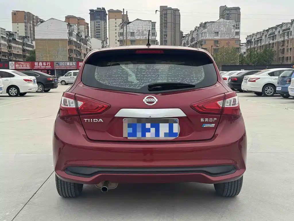 Nissan Tiida 2019 — фото 6