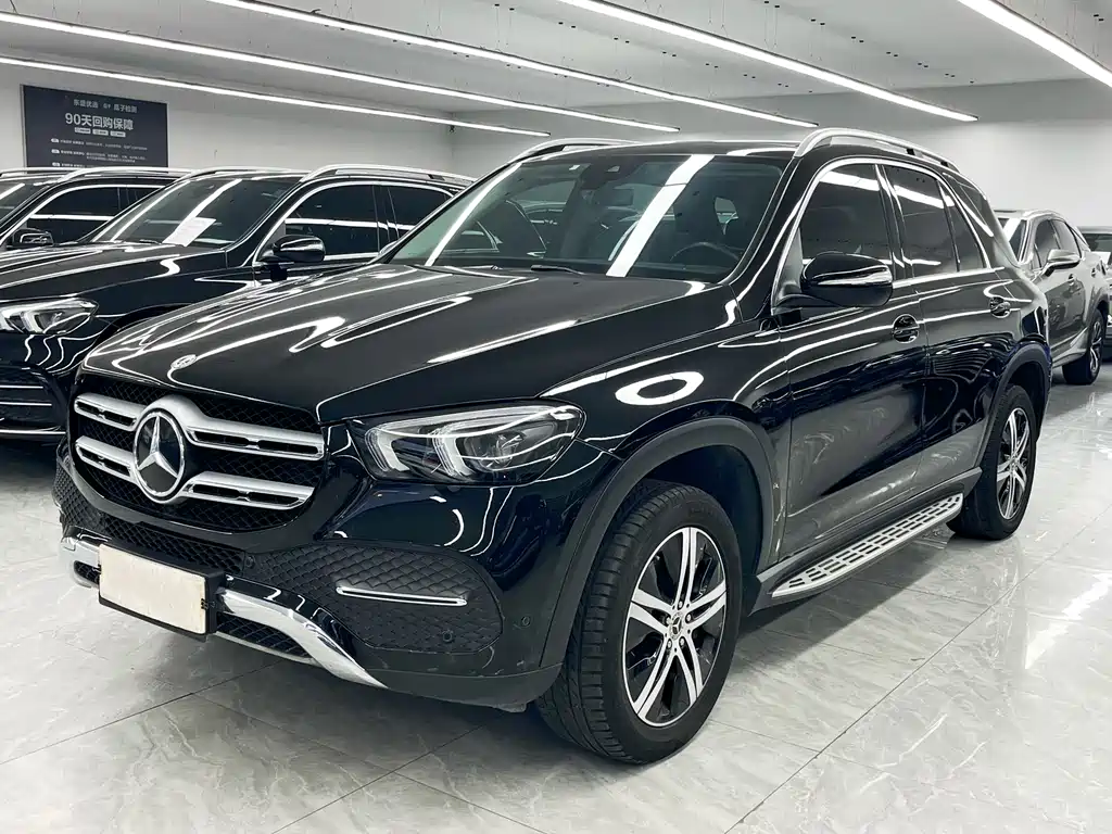 Mercedes-Benz GLE 2021 — фото 1