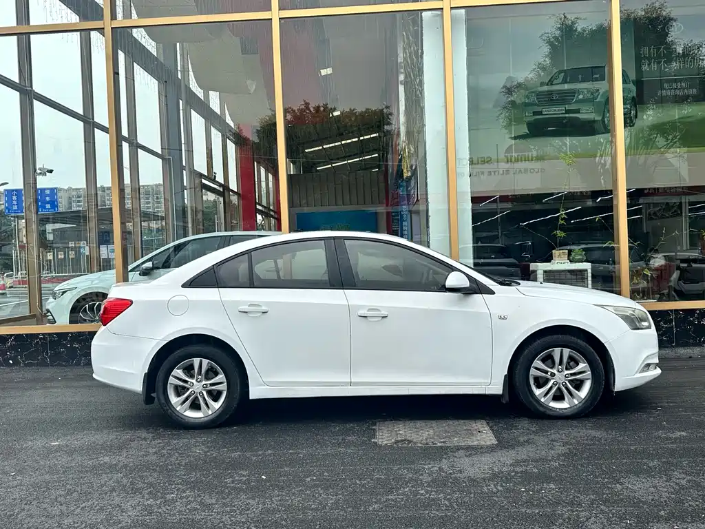Chevrolet Cruze 2014 — фото 14