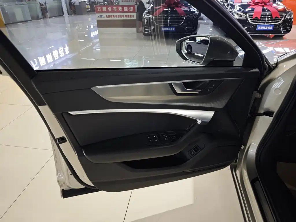 Audi A6L 2019