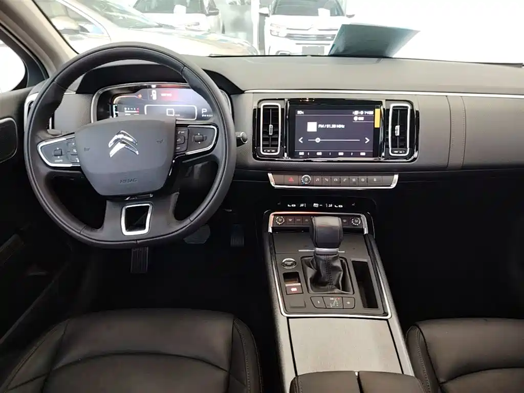 Citroen C6 2019 — фото 10