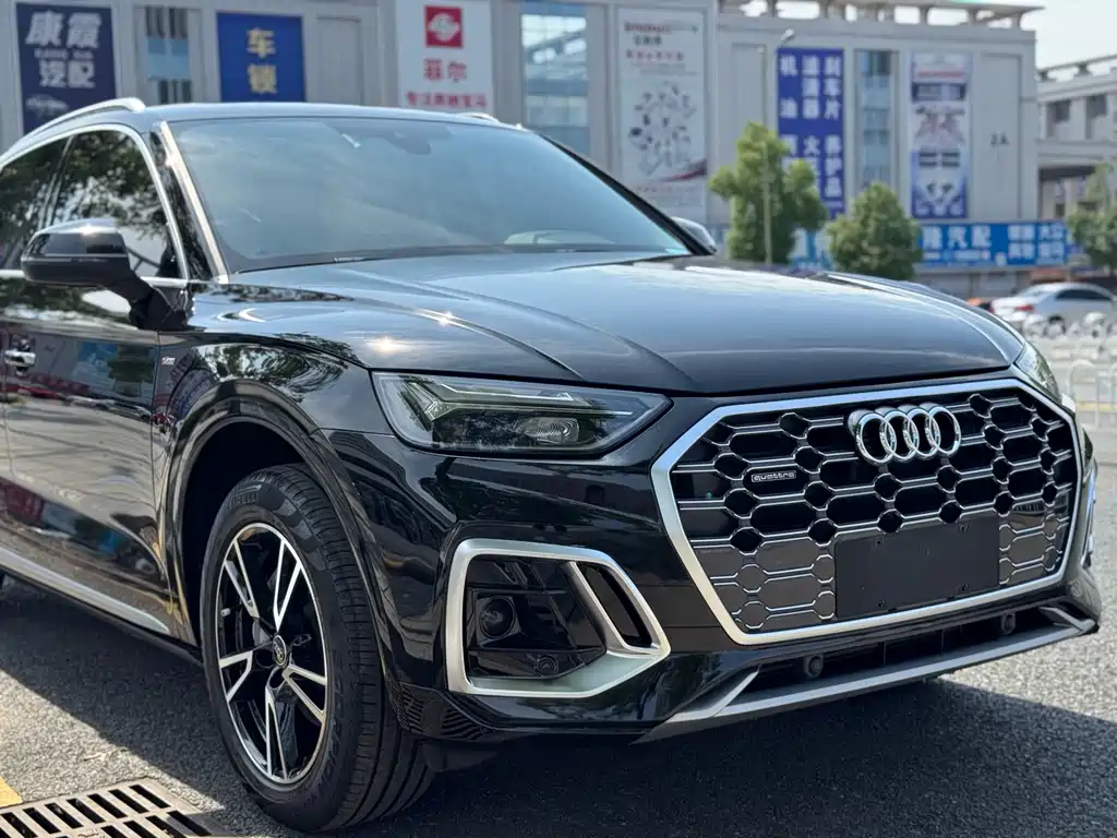 Audi Q5L 2025 — фото 46