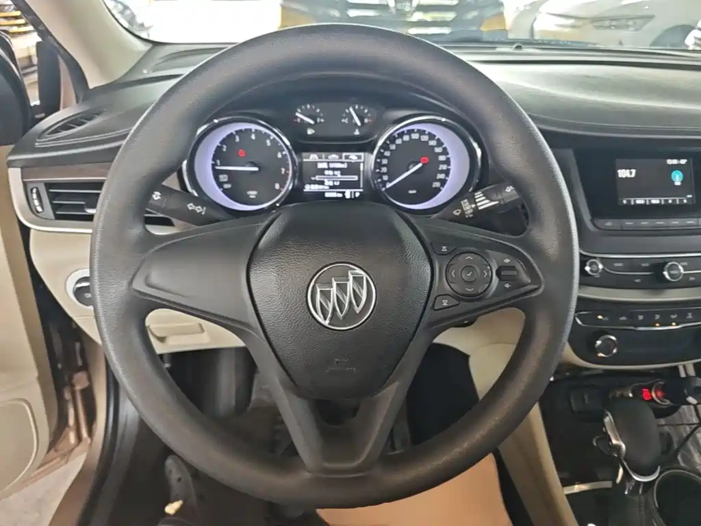 Buick Verano 2018 — фото 11