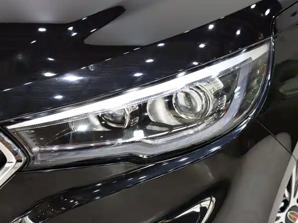 Hongqi H5 2022