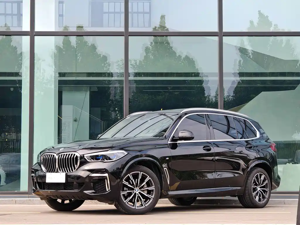 BMW X5 2023 — фото 1