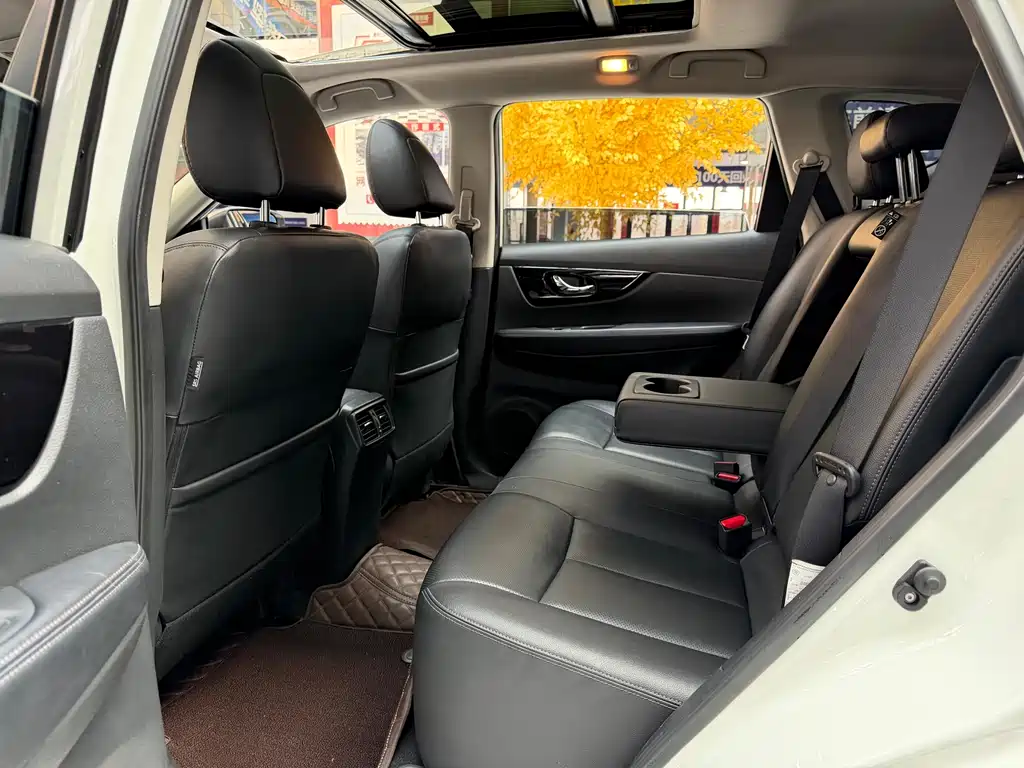 Nissan X-Trail 2022 — фото 10