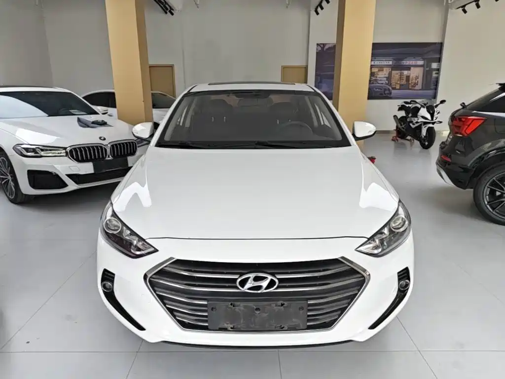 Hyundai Celesta 2018 — фото 3