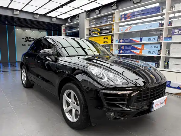 Porsche Macan 2016