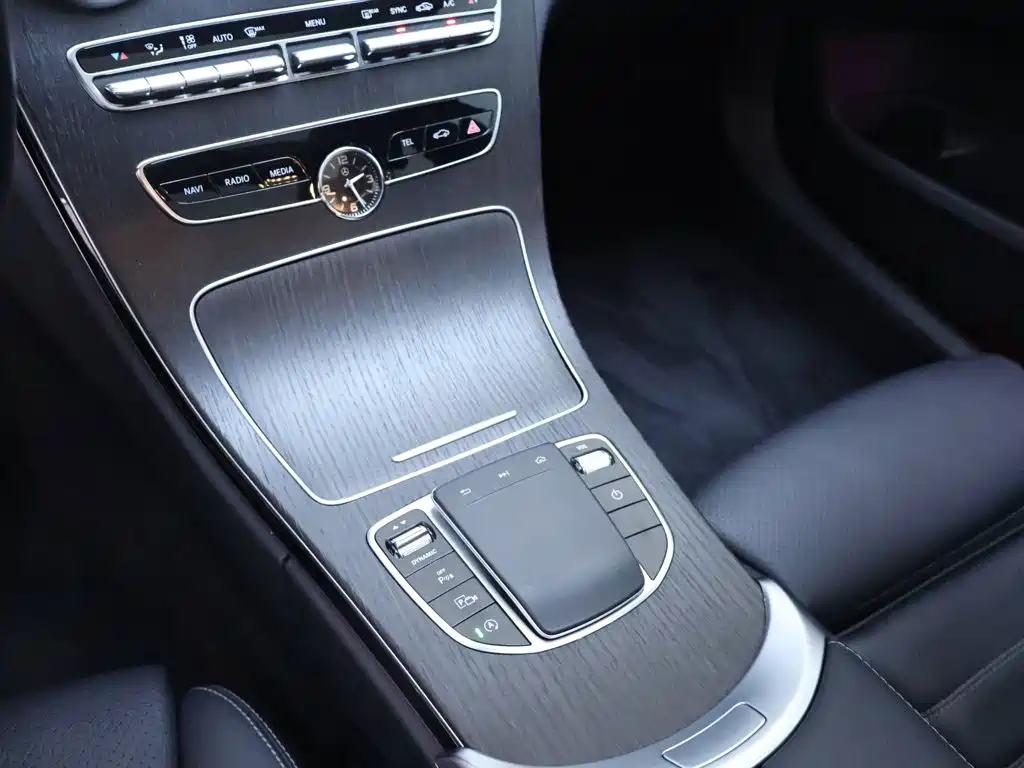 Mercedes-Benz C-Class 2020 — фото 12