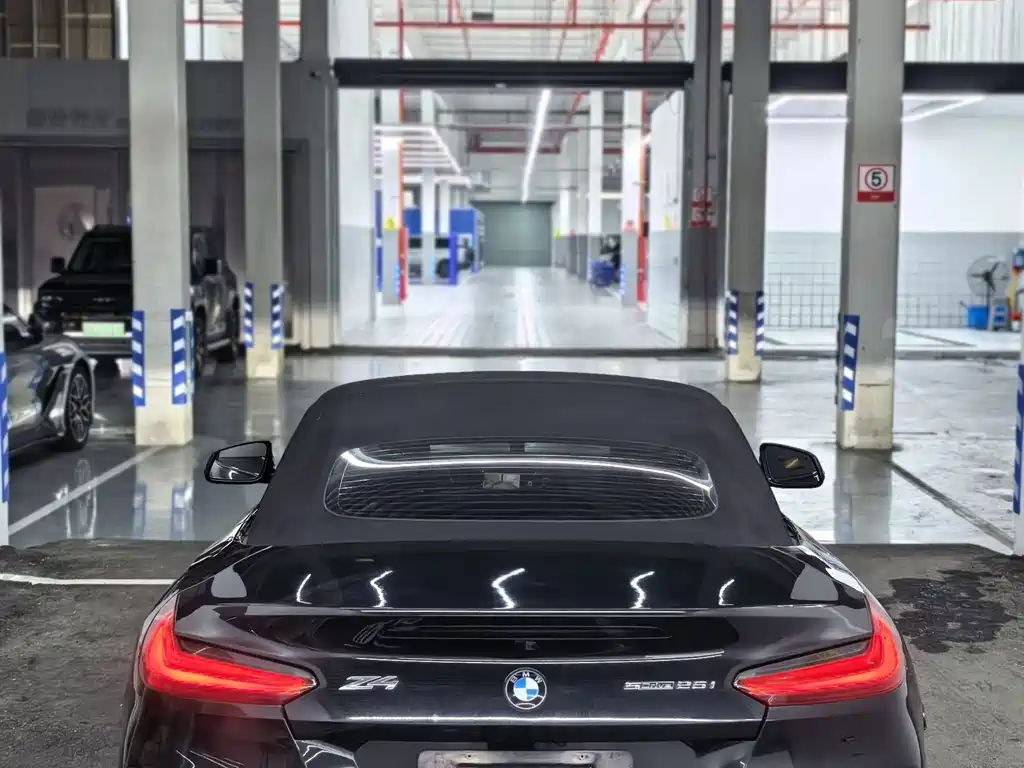 BMW Z4 2023 — фото 6