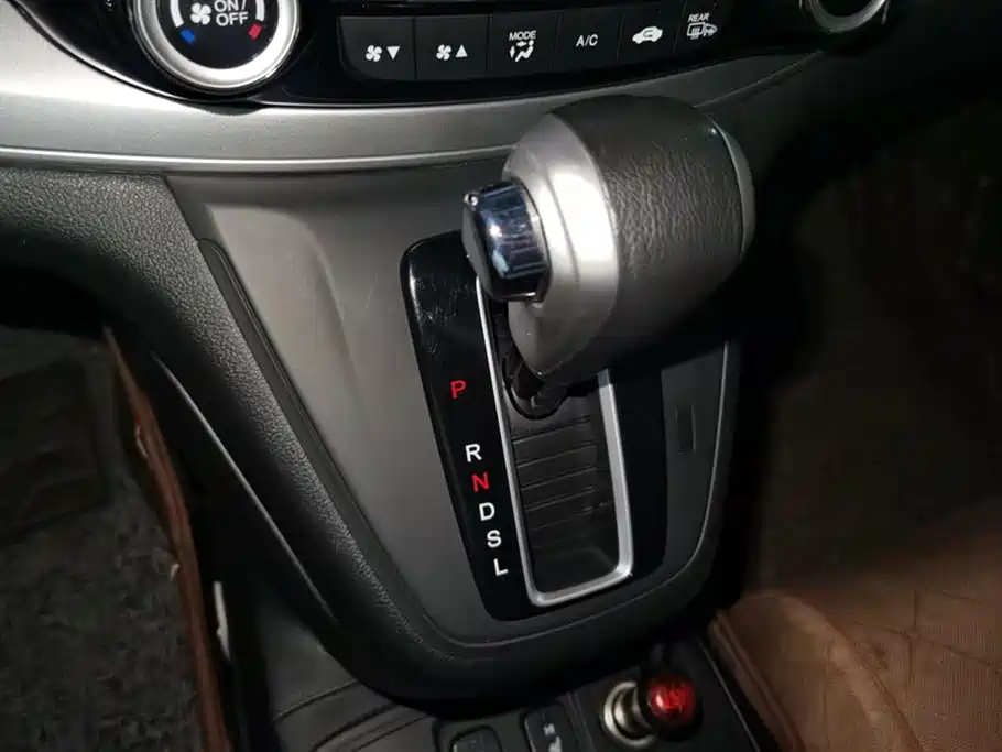 Honda CR-V 2016 — фото 16
