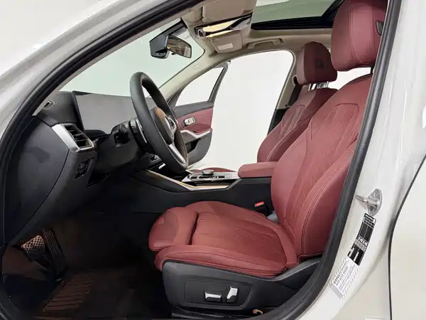 BMW 3 Series 2023
