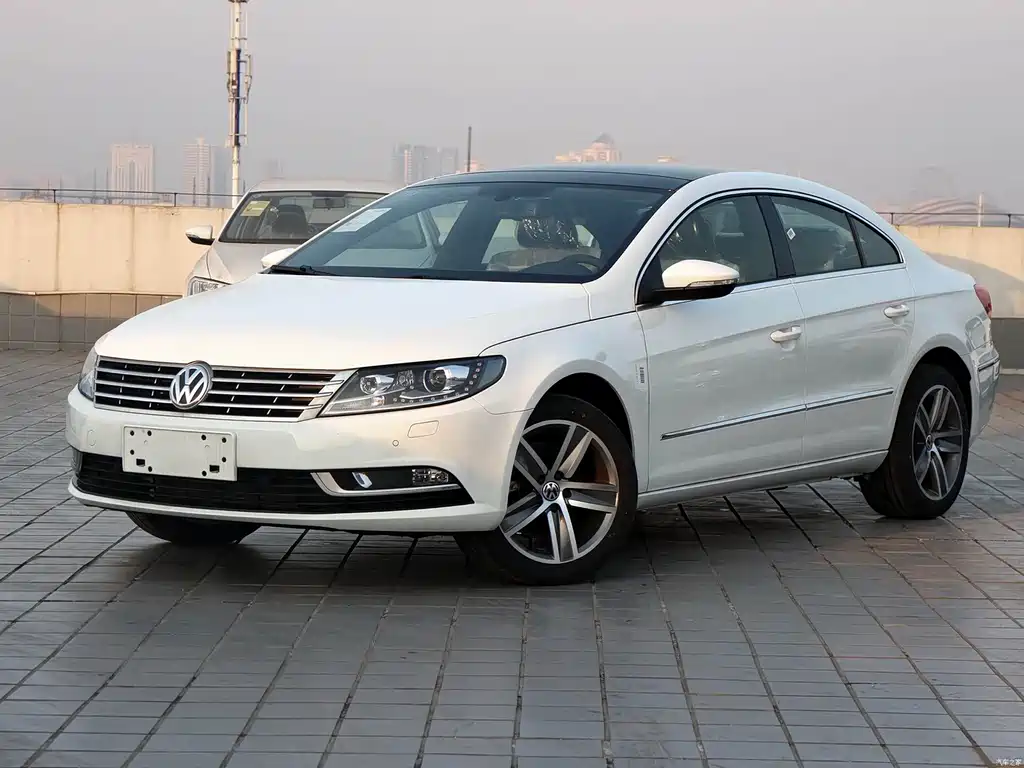 Volkswagen CC 2018 — фото 1