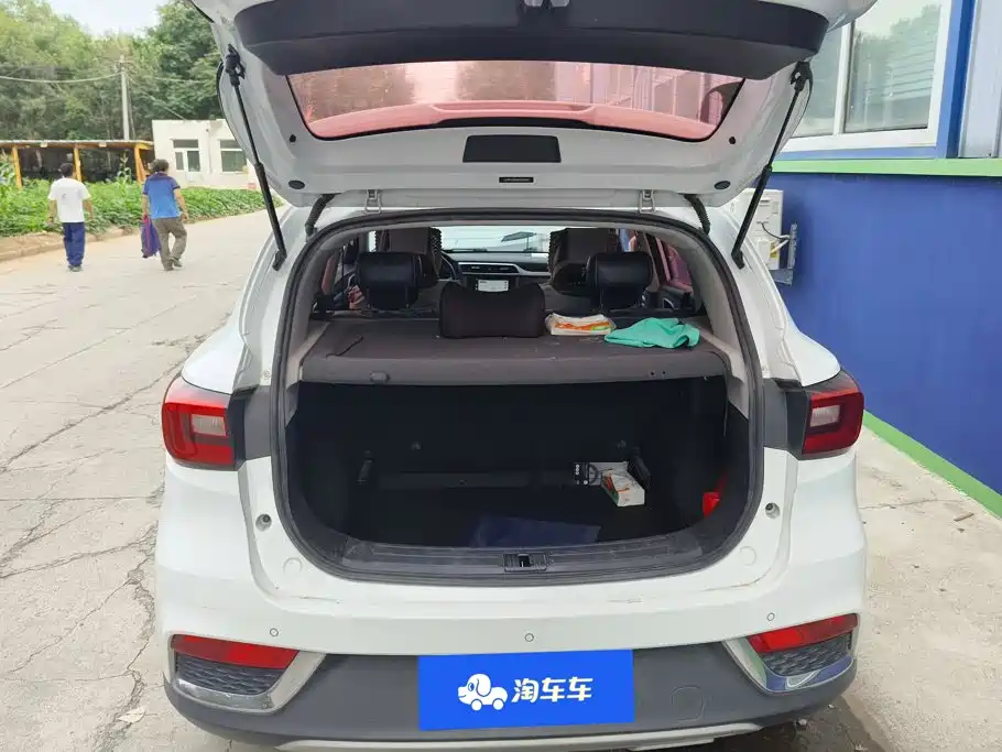 MG ZS 2017