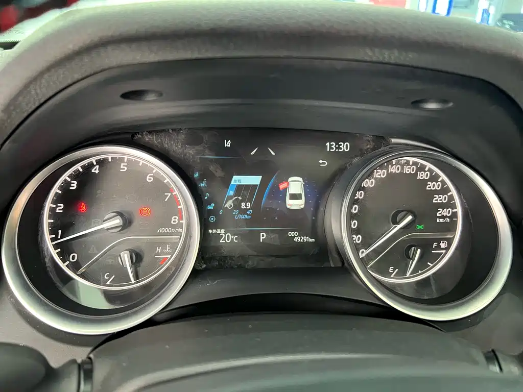 Toyota Camry 2022 — фото 13